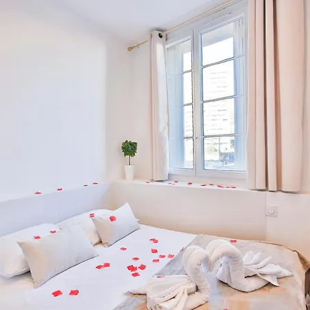 La Cle T2 Love Room Balneo, Clim, Proche Gare Toulon Buitenkant foto